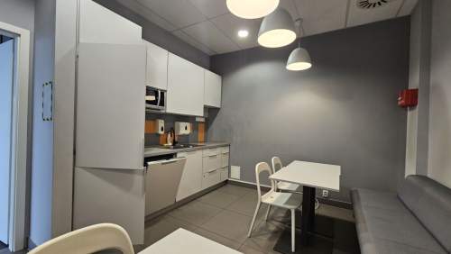 Na wynajem lokal pod biuro 320 m2 na parterze