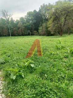cicha , spokojna 21arowa działka