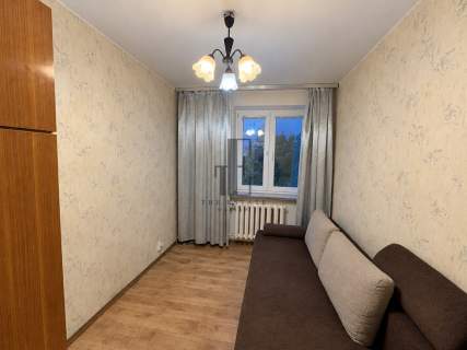 Dwustronne mieszkanie z balkonem