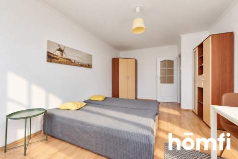 2 POKOJE Z POTENCJAŁEM NA 3 BALKON, WINDA, GARAŻ