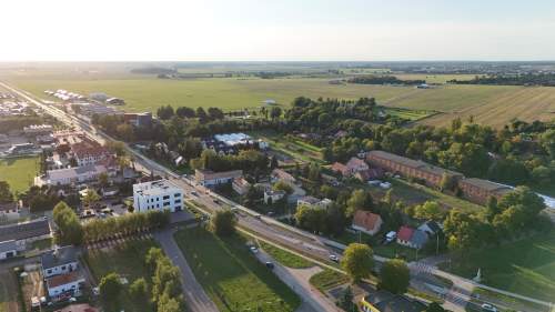 Leszno - ul. Szybowników - idealna ekspozycja - zabudowana,