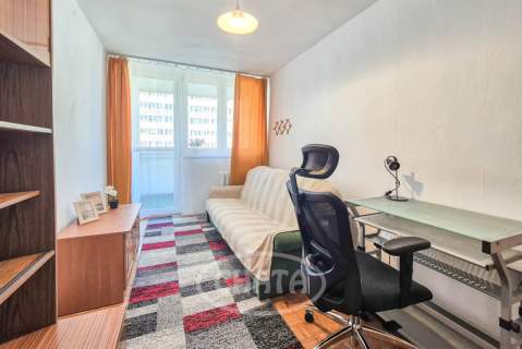 3 Pokoje/Balkon /Kamienna