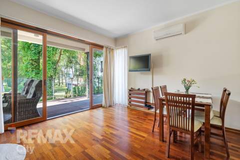 Apartament z dużym tarasem nad Zegrzem