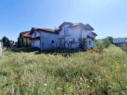 6 pokoi, taras, ogródek, garaż w bryle, nad Strugą