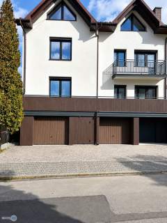 2 pokoje/1 piętro/taras/balkon/ogródek