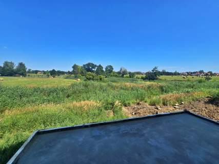Dom z ogrodem 111,56 m 2 miejsca w cenie