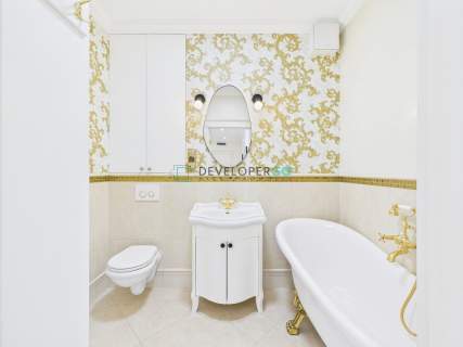 Elegancki Apartament na 10 piętrze