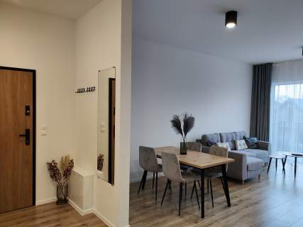 Wynajmę mieszkanie, 2 pokoje, duży balkon