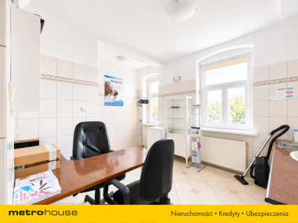 Lokal użytkowy na sprzedaż, 111,2 m2, Gościno