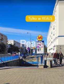 Cicha kawalerka przy metrze i SGH