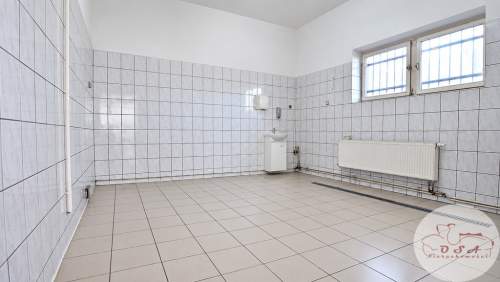 hala magazynowa z częścią socjalną Krosno. k Mosiny