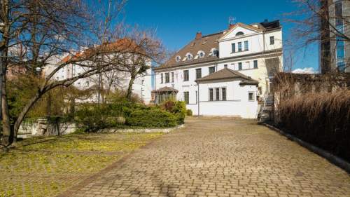 Willa komercyjna 984m2 Centrum Gliwic