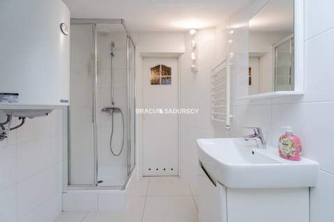 2 pokoje 57,5 m w kamienicy Brodowicza