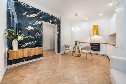 Urządzone dwa pokoje balkon kamienica Wilda