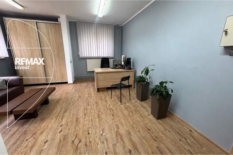 Obiekt komercyjny 500 m na wynajem