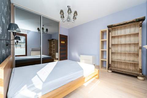 3-pokojowy apartament z klimatyzacją w Wilanowie 