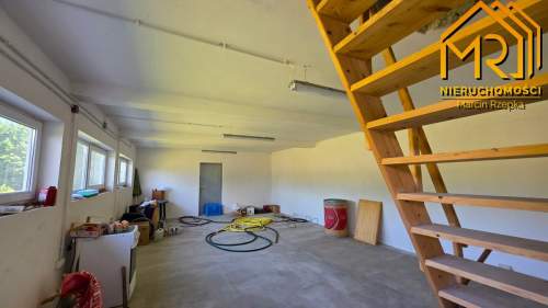 Siedlisko 3,30 ha pod agroturystykę, stolarnię T