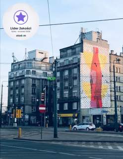 Biuro w zabytkowej kamienicy. metro