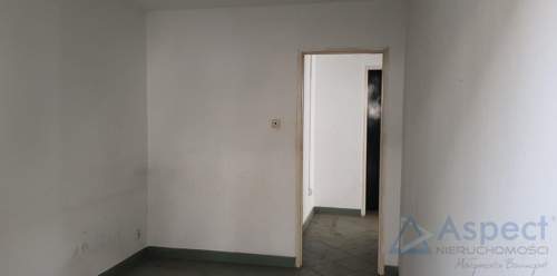 Wynajem - Pomorzany, hala 500 m2, z biurami
