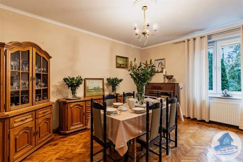 Dom gotowy do zamieszkania, Zawiśle.