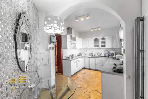 Wyjątkowy dom wolnostojący o pow. 391m2 na Ponikwodzie