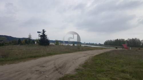 ATRAKCYJNA DZIAŁKA PRZY ZALEWIE W DZIERŻOWIE 
