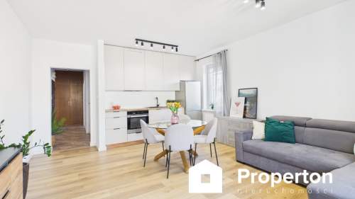 Centrum Radzymina 47,22 m duży balkon winda