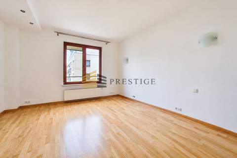 Przestronny apartament 250m2- 4 sypialnie, klimatyzacja