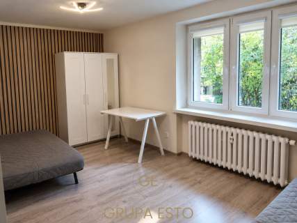 OS. OFICERSKIE 2 POKOJE JASNA KUCHNIA