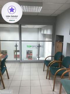 Przestronny, narożny lokal z witrynami
