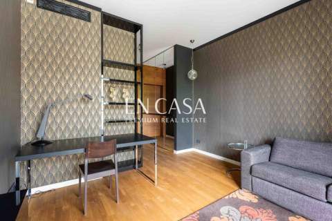 Wyjątkowy apartament przy Łazienkach