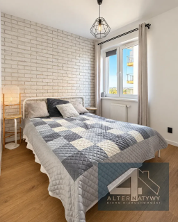 2 pokoje wysoko zielony balkon piękny widok