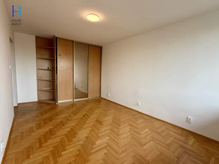 2 pokoje z balkonem blisko Manufaktury
