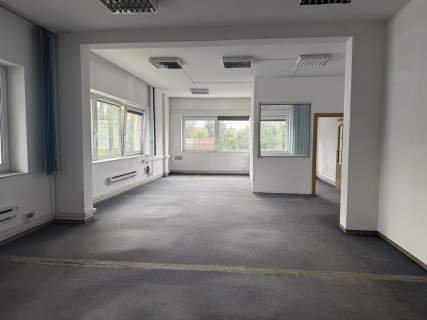 Do wynajęcia lokal biurowy z tarasem na Karłowicach