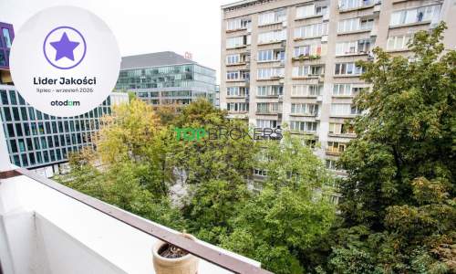 Dwa pokoje z oddzielną kuchnią w centrum, metro