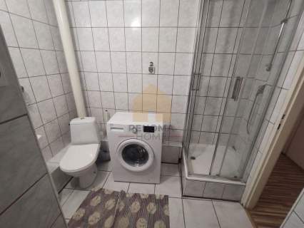 2 pokoje balkon 49m2
