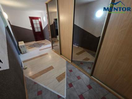 Podzamcze GARAŻ Dwa balkony blok z 1997 roku