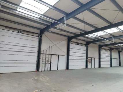 Hala produkcja, usługi, magazyn, 3 bramy, 800m2