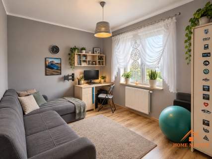 Nowoczesny dom na obrzeżach