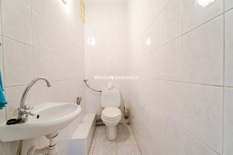 Mieszkanie do remontu 5 pok Balkon