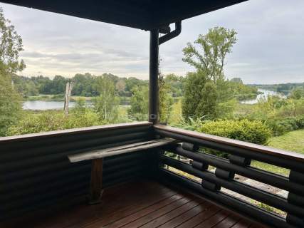 Działka 2032 m z domem z bali Widok na Narew