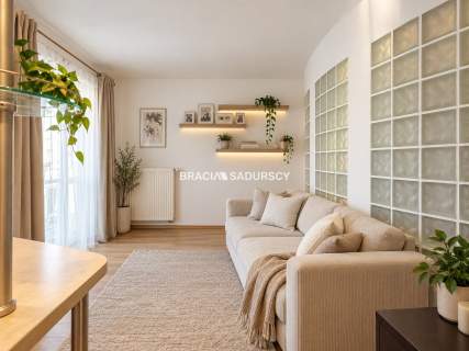 DO REMONTU KLINY 40m2 PARTER ZIELEŃ