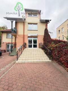 Dom z lokalem gastronomicznym 229 m2 620 m2 działki centrum 