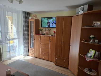 Wynajmę 2 pokojowe umeblowane i wyposażone mieszkanie.