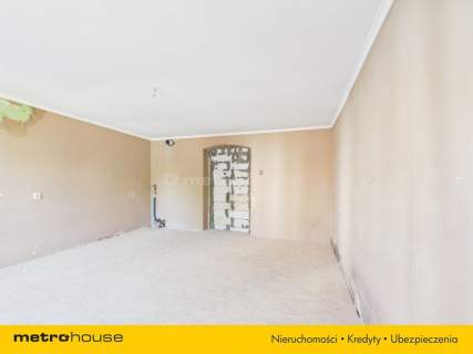 33,72 m2-parter miejsce postojowe - do wykończenia