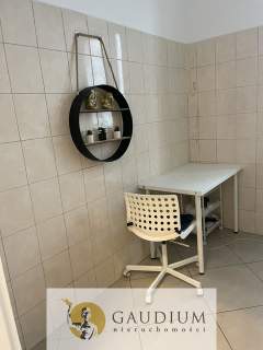 Lokal w centrum Gdyni z witryną