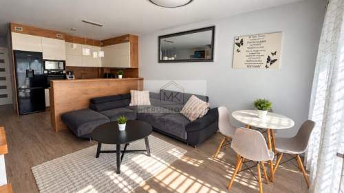 Szeregówka 102m2 5 pokoi ogródek garaż Maków Sk