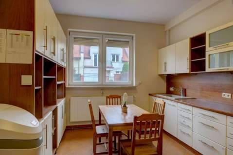 Budynek 274m na sprzedaż - Warszawa Bielany