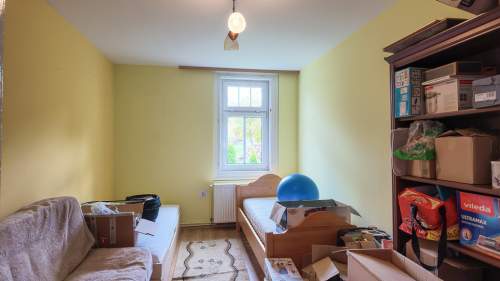 BURZYN - gospodarstwo, dom, ziemia, las 12,74 ha 
