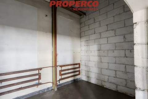 Hala 300 m2, Pod Telegrafem